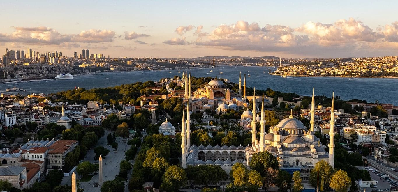 Top 10 Reasons to Choose Turkey for Your Erasmus Experience